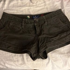 COPY - American eagle for corduroy shorts